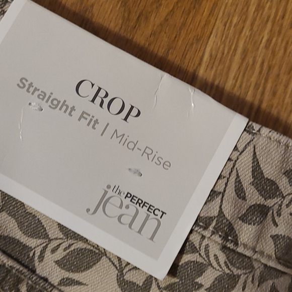 New C&B The Perfect Jean w/leaf designed 14p - Picture 10 of 11